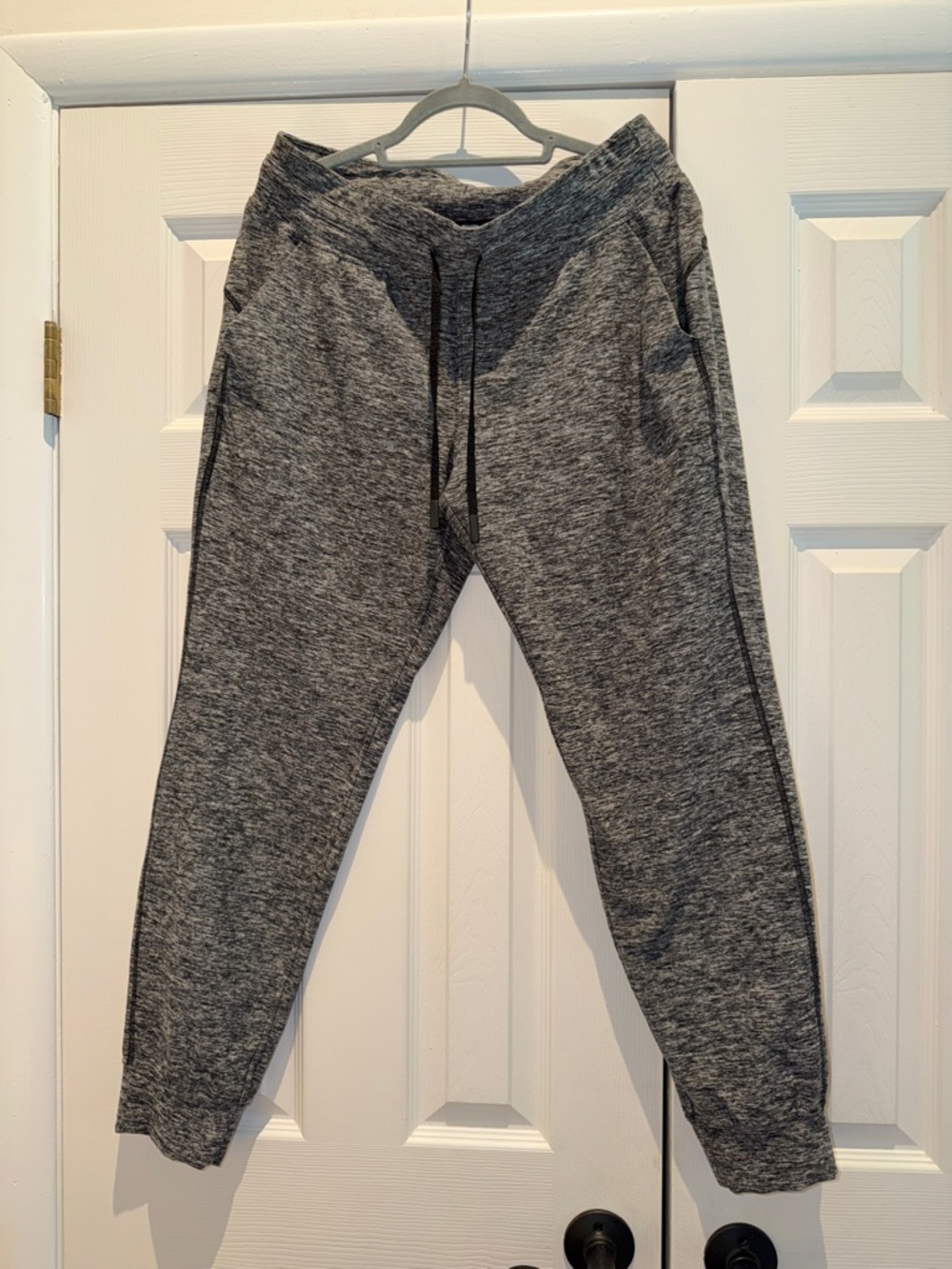 Women’s Gray Heather Jogger Pants - Comfortable Activewear